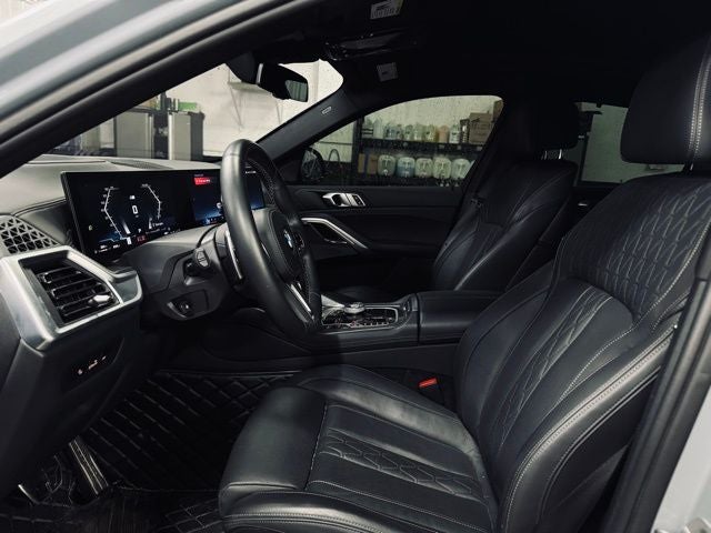 2024 BMW X6 M60i