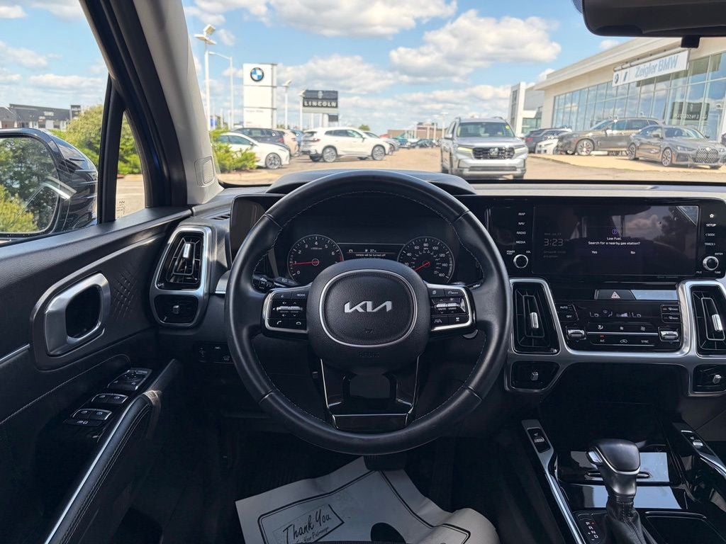 2022 Kia Sorento SX