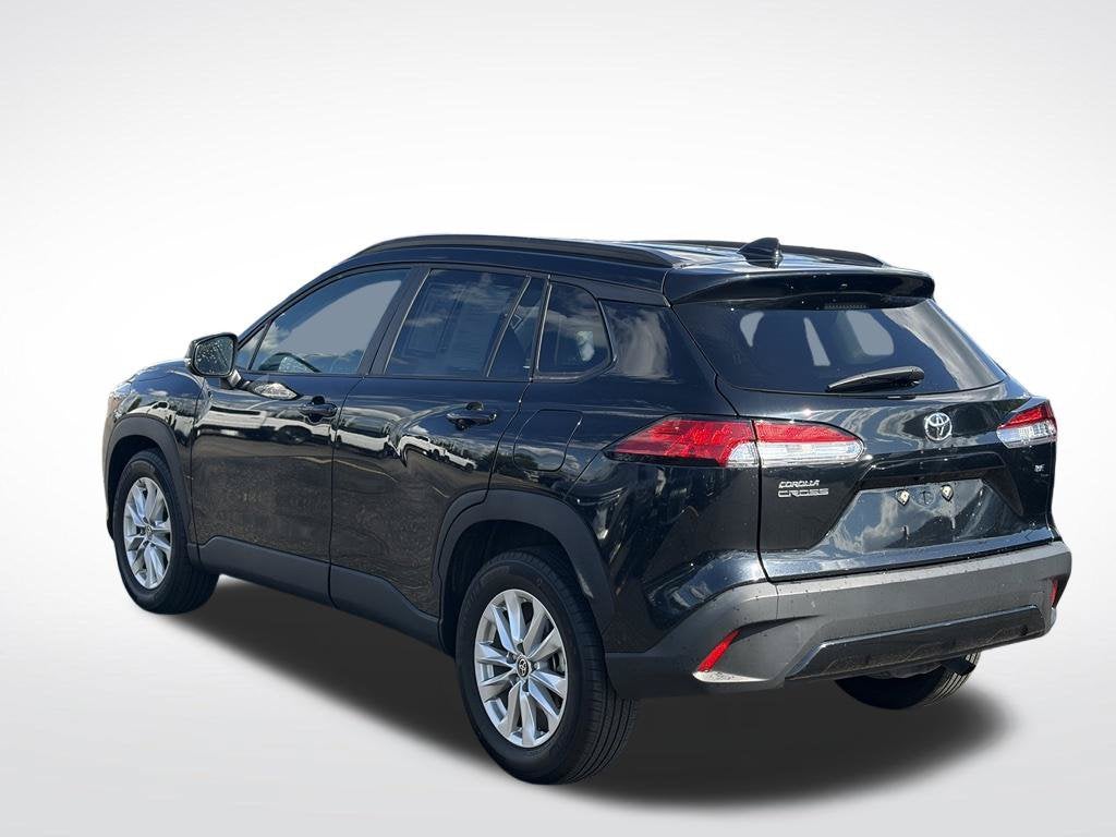 2025 Toyota Corolla Cross LE