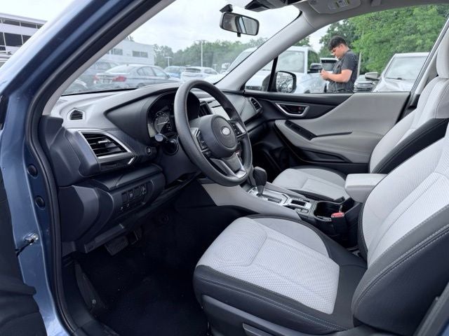 2023 Subaru Forester Base