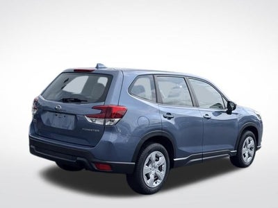 2023 Subaru Forester Base