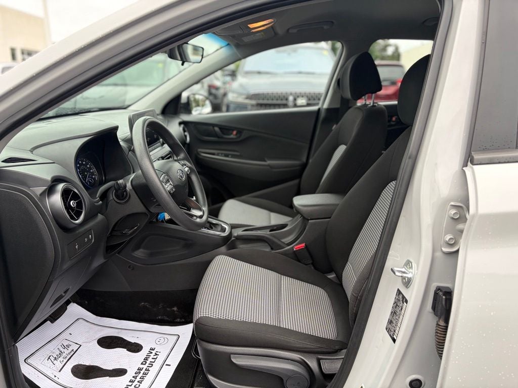 2022 Hyundai Kona SE