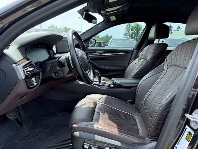 2021 BMW 5 Series xDrive