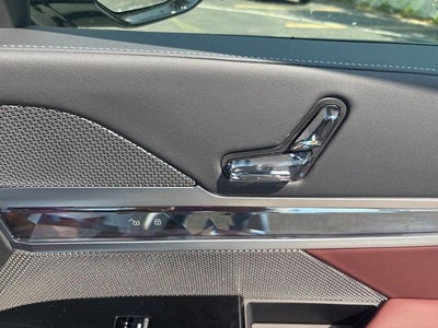 2025 BMW 7 Series xDrive