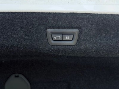 2026 BMW 5 Series xDrive