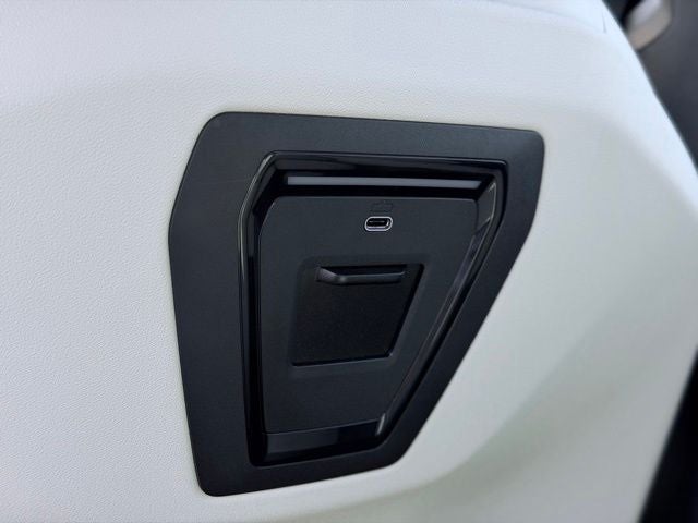 2026 BMW 5 Series xDrive