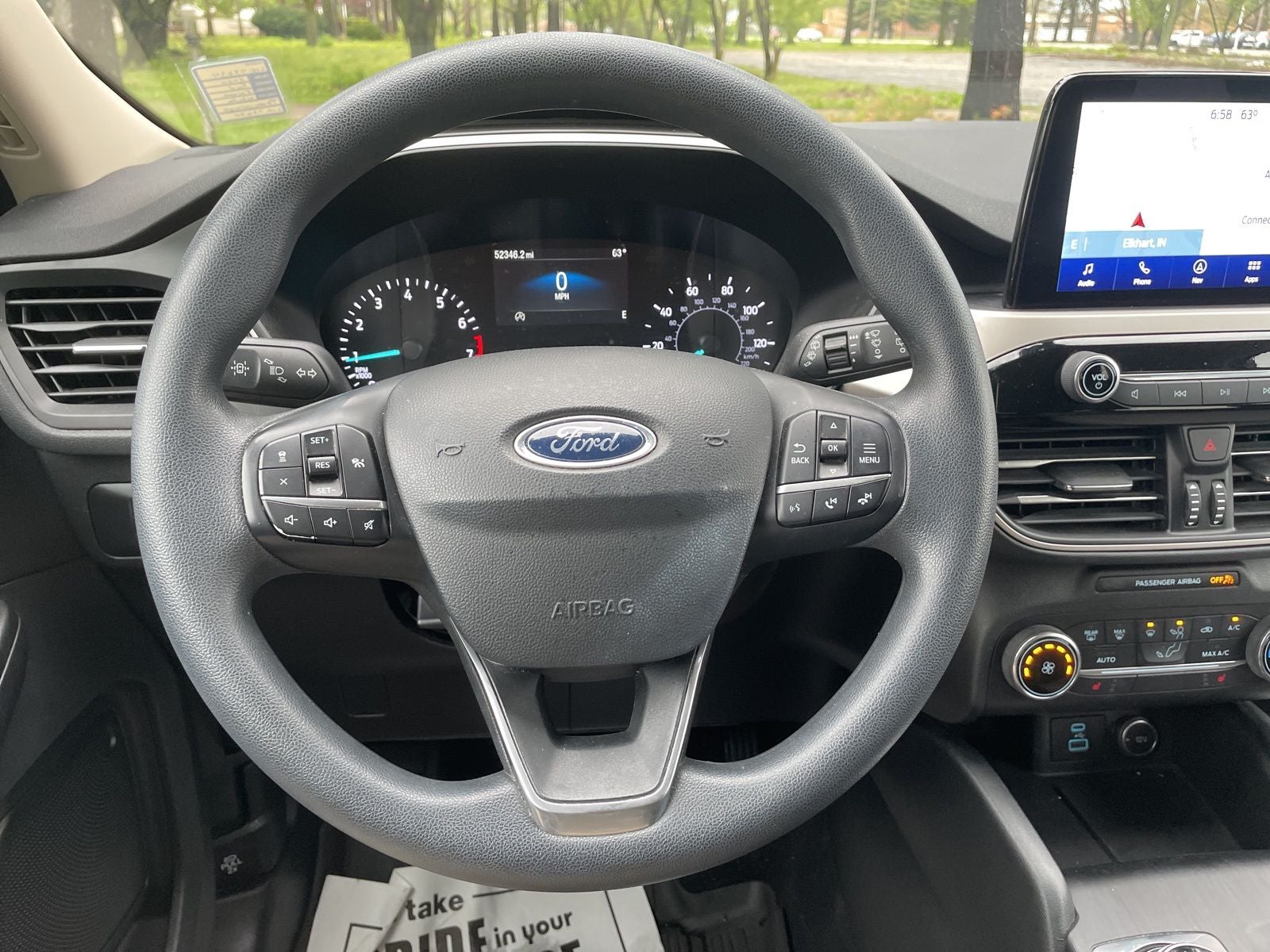 2020 Ford Escape SE