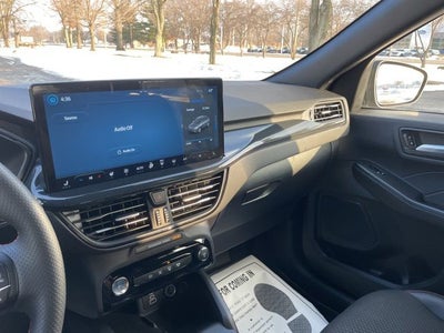 2025 Ford Escape Hybrid ST-Line Elite