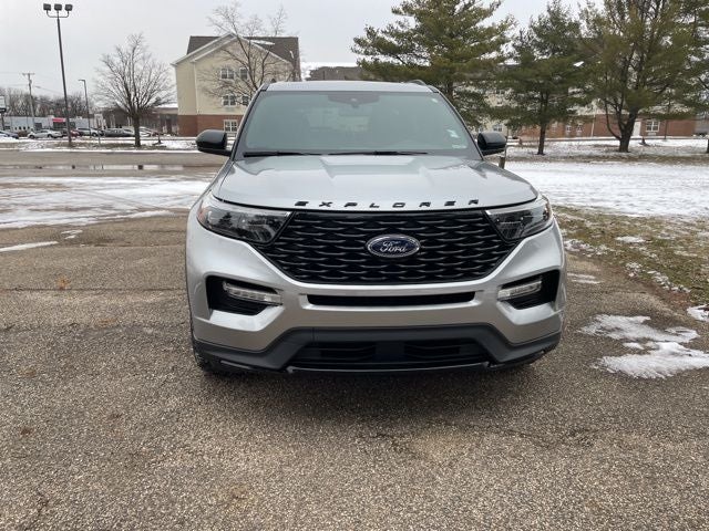 2024 Ford Explorer ST-Line