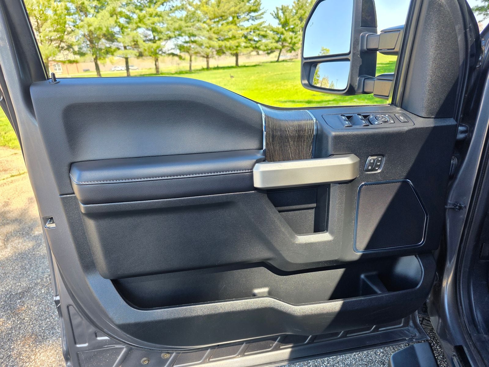 2021 Ford F-250SD Lariat