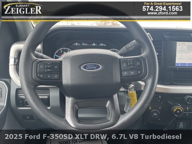 2025 Ford F-350SD XLT DRW