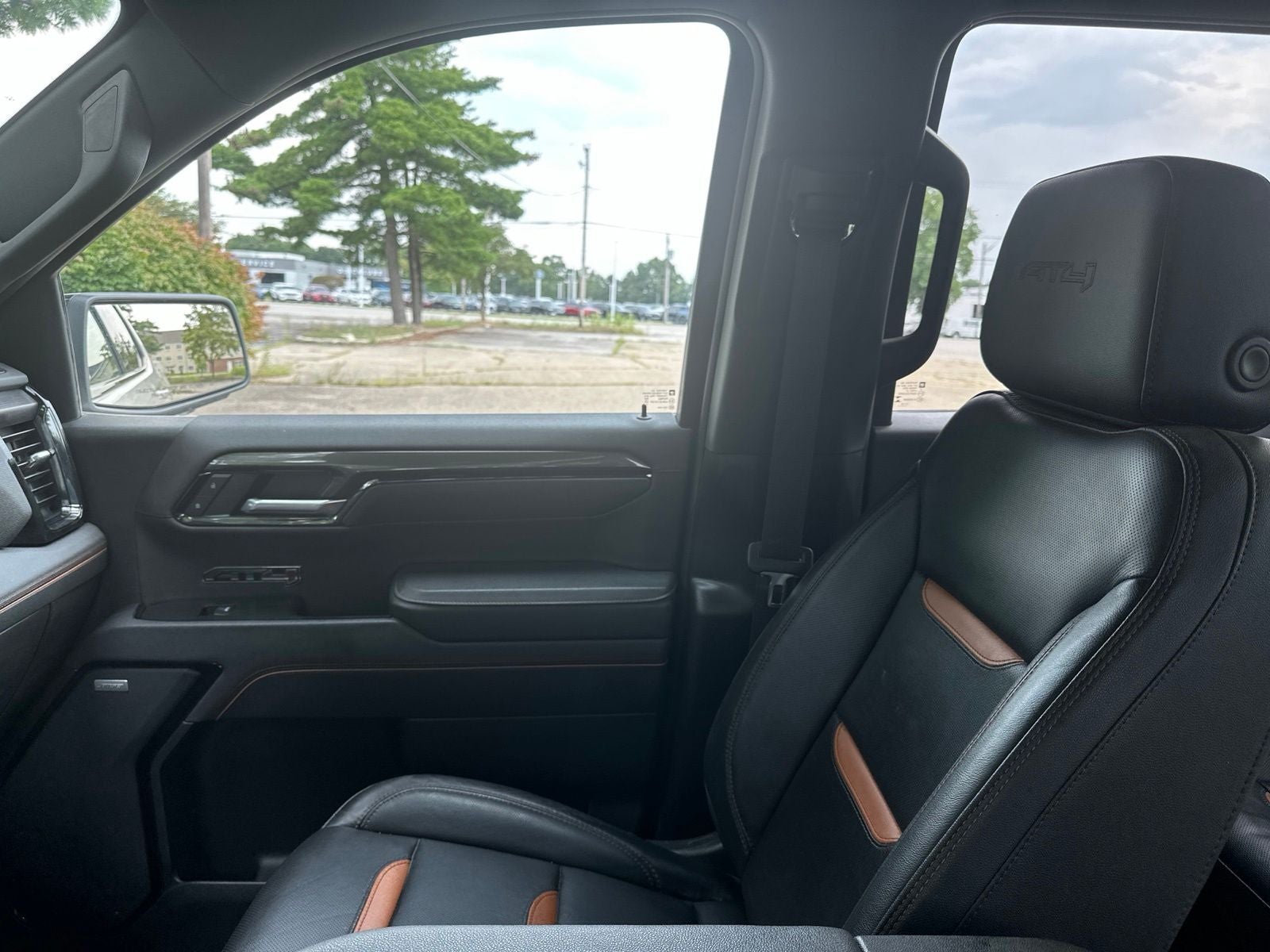 2025 GMC Sierra 1500 AT4