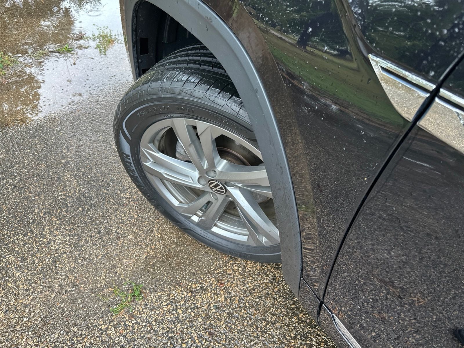2024 Volkswagen Atlas Cross Sport 2.0T SEL R-Line