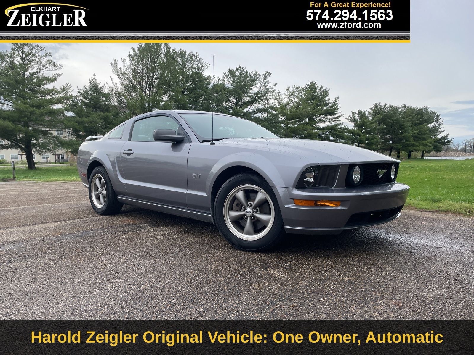 2006 Ford Mustang Base