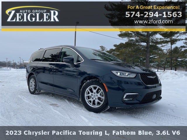 2023 Chrysler Pacifica Touring L