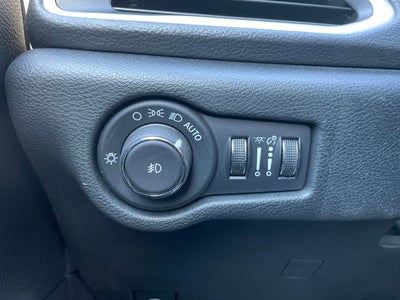 2024 Chrysler Pacifica Touring