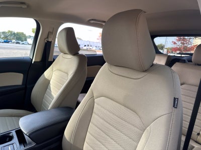2023 Ford Edge SE
