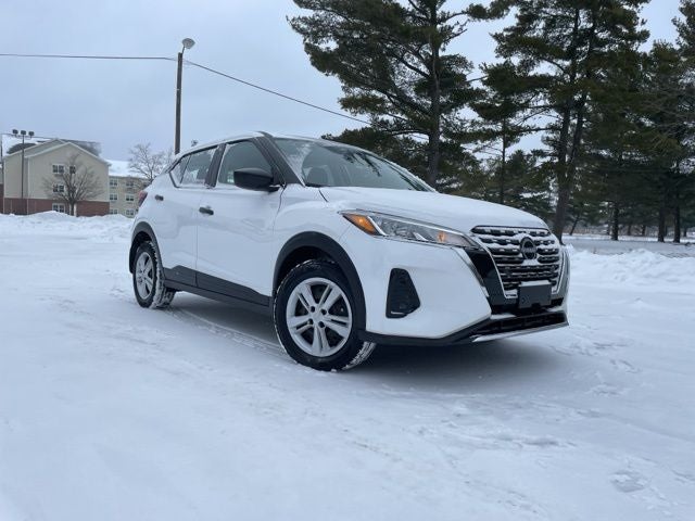 2024 Nissan Kicks S