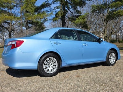 2012 Toyota Camry LE