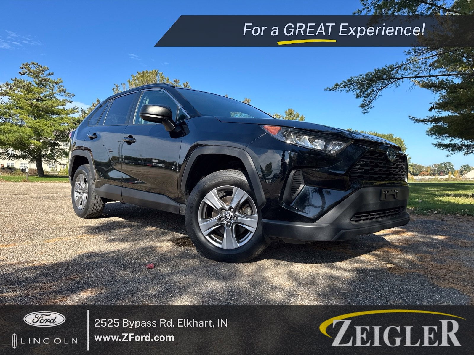 2022 Toyota RAV4 Hybrid LE