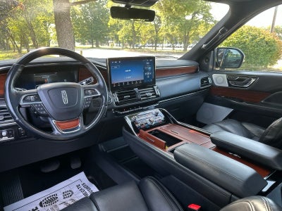 2022 Lincoln Navigator L Reserve