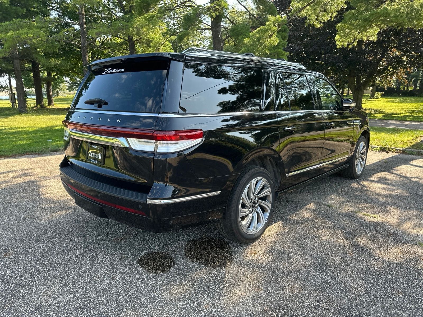 2022 Lincoln Navigator L Reserve