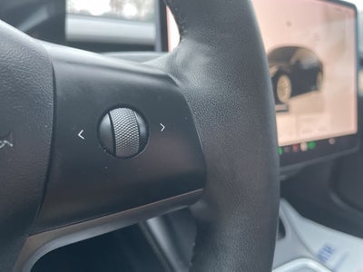 2022 Tesla Model 3 Base