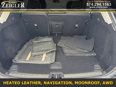 2024 Volvo XC60 B5 Plus Dark Theme