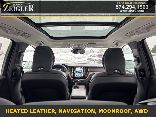 2024 Volvo XC60 B5 Plus Dark Theme